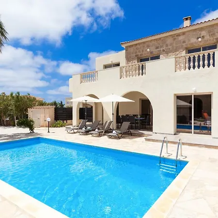 Villa Rafaela Peyia
